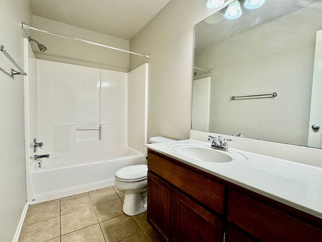 Building Photo - 8916 N 155th E Ave