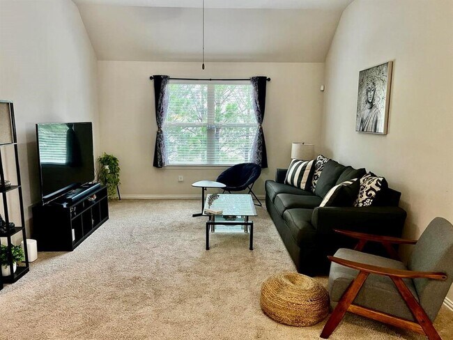 Building Photo - 14602 W Red Bayberry Ct