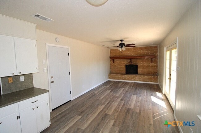 Building Photo - 1103 Craig St