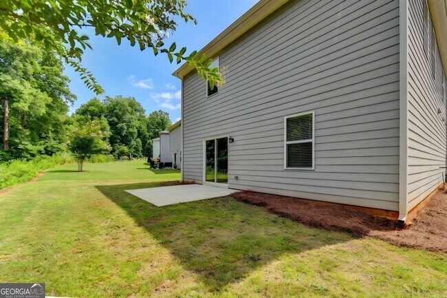 Building Photo - 175 Grey Falcon Ave