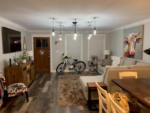 Building Photo - 1725 Harvey Mitchell Pkwy S