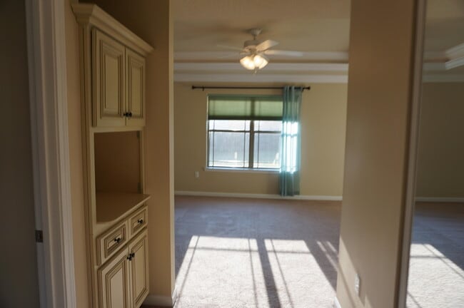 Building Photo - 5263 Moore Loop