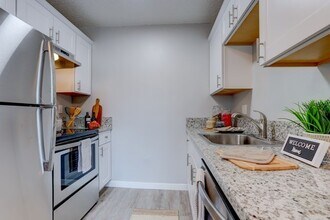 Building Photo - Arbor View Apartments