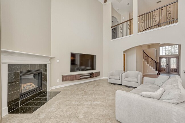 Building Photo - 17827 Circular Quay Ln