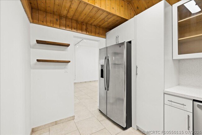 Building Photo - 4250 Galt Ocean Dr