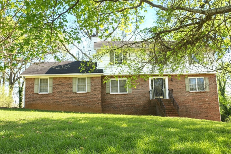Primary Photo - 4546 Brandon Dr SW