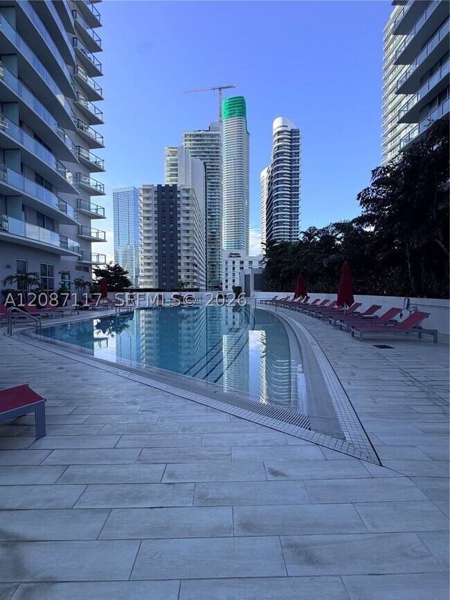 Building Photo - 1100 S Miami Ave