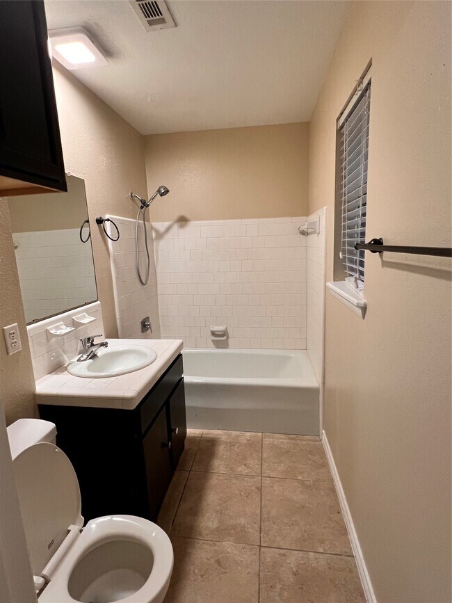 Building Photo - 27803 Calvert Rd