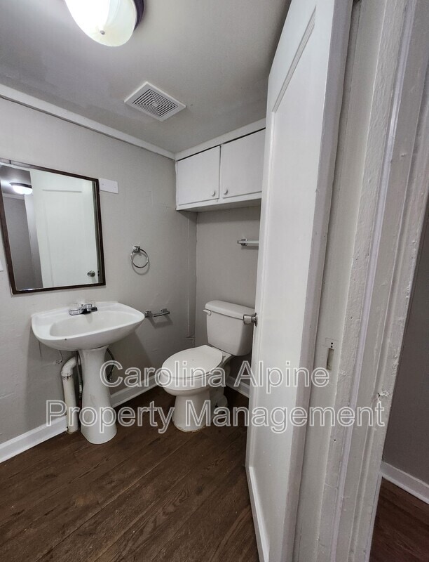 Building Photo - 305 Union Heights Blvd