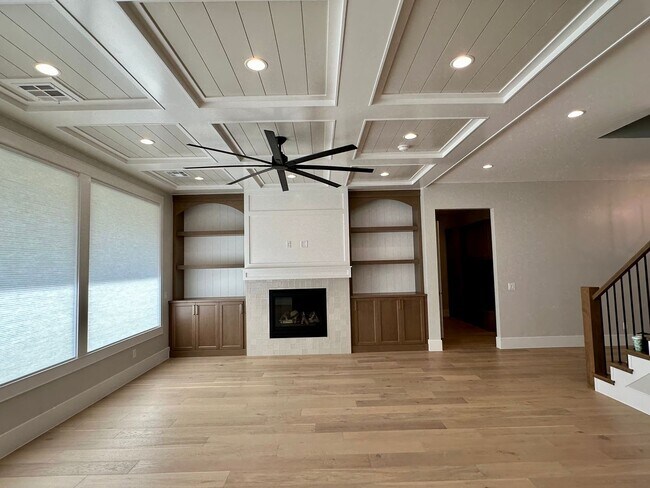 Building Photo - 5 Bedroom Home In Washington Fields