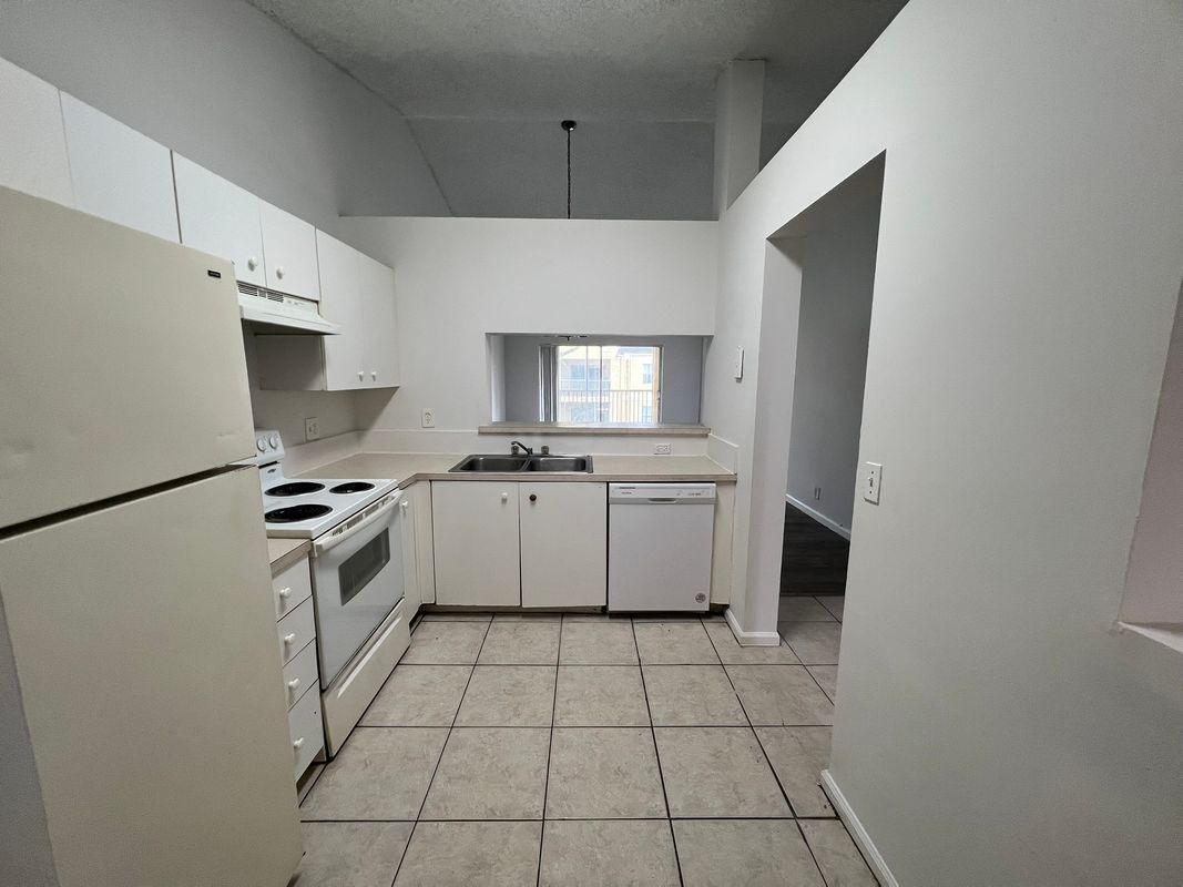 Building Photo - 2451 NW 56th Ave