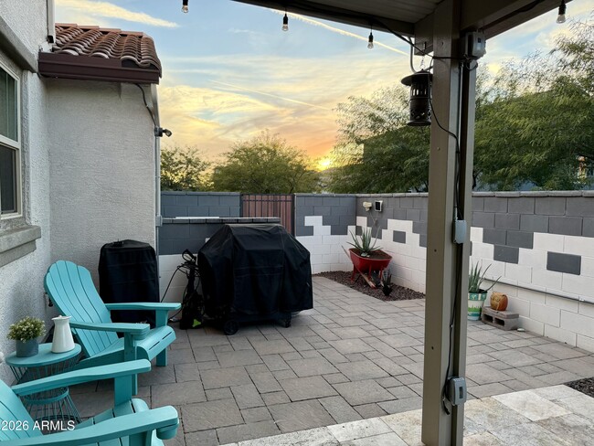 Building Photo - 4961 S Turbine