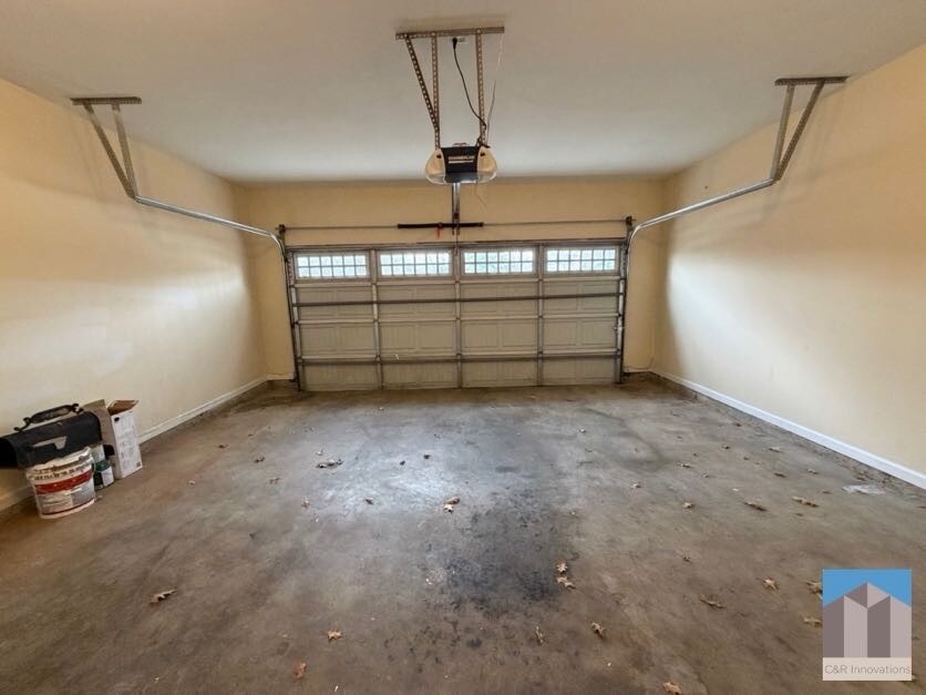 Building Photo - 2473 Capella Cir SW