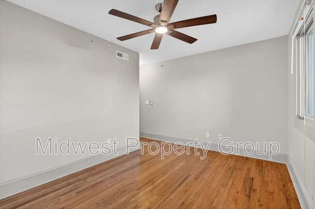 Building Photo - 4244 Chouteau Ave