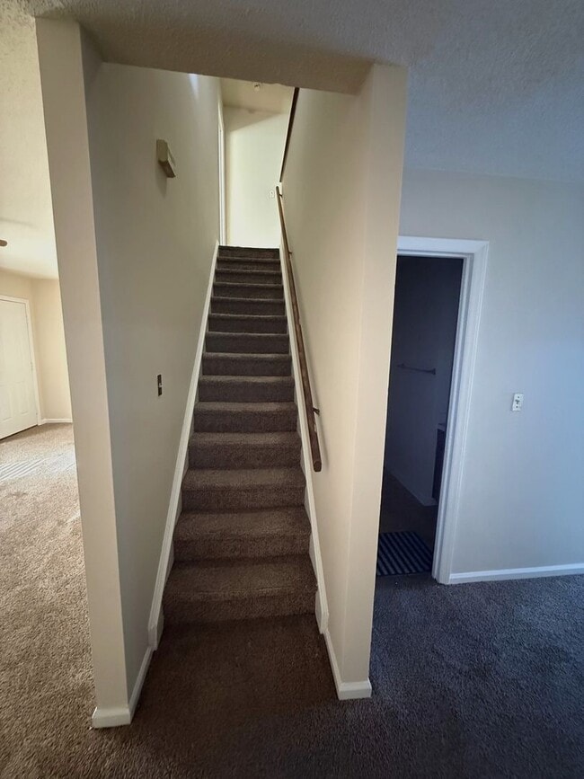 Building Photo - COMING SOON in Sheraton Village