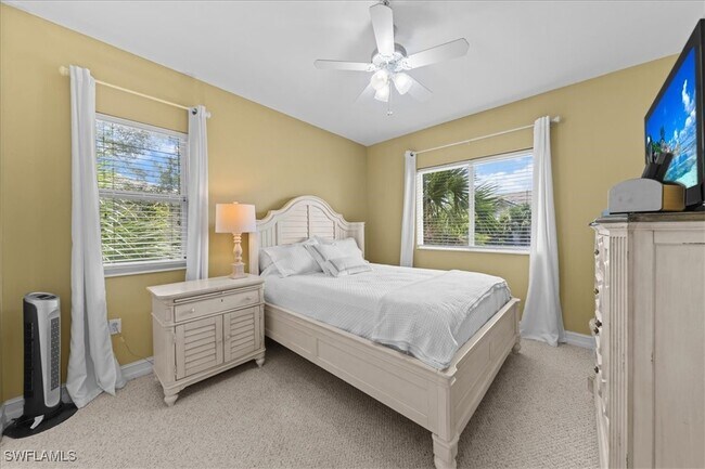 Building Photo - 7815 Regal Heron Cir