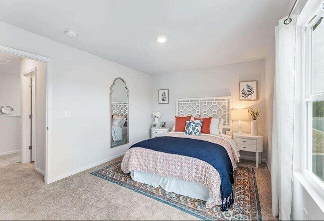 Building Photo - 5165 Sidney Sq Dr