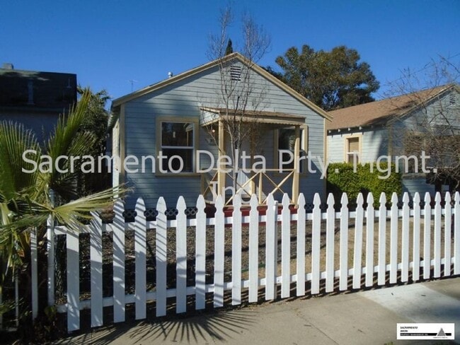 Building Photo - Cute and Cozy 1bed/1bath Cottage in Colonial Heights