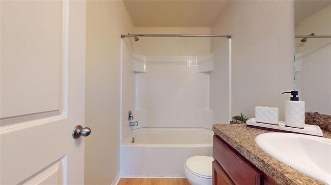 Building Photo - 2429 Regatta Ln