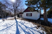Building Photo - 2235 Iris St