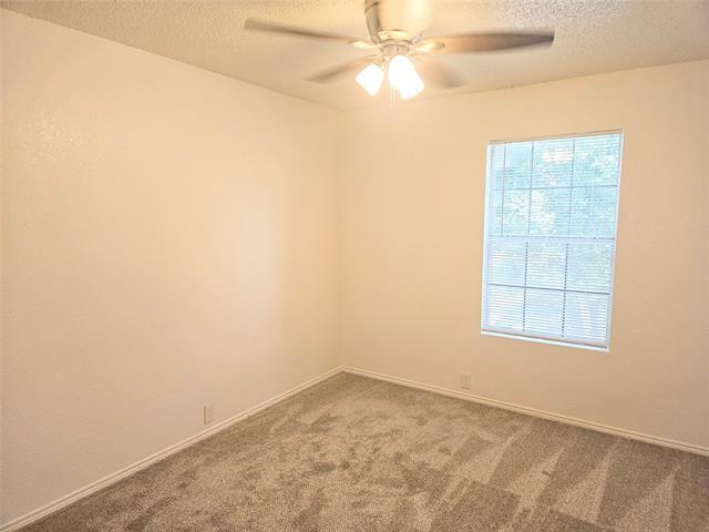 Building Photo - 3105 Stonewall Ln