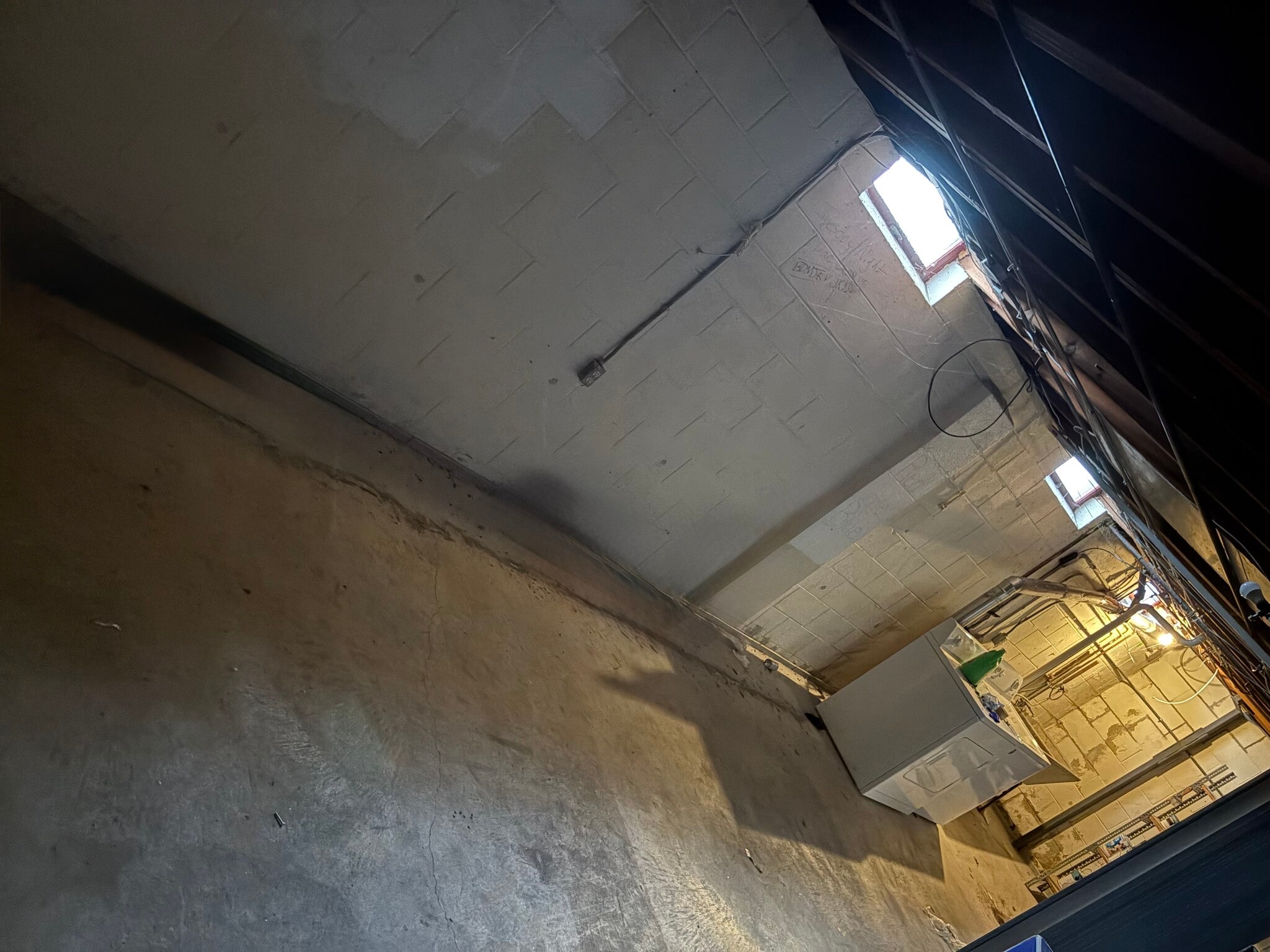 Basement/laundry area - 5124 N 106th St