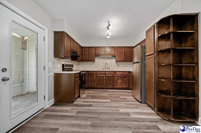 Building Photo - 731 Coventry Ln