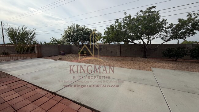Building Photo - 5001 College Trail