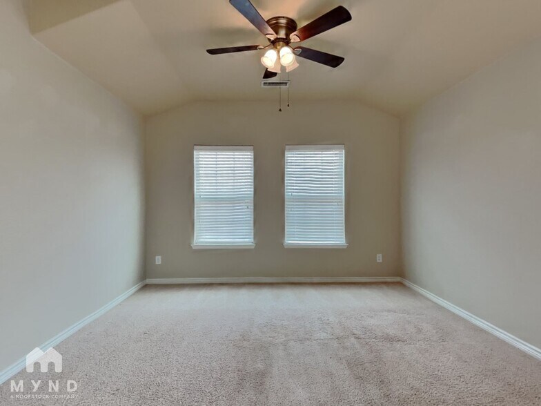 Building Photo - 1417 Castle Creek Dr