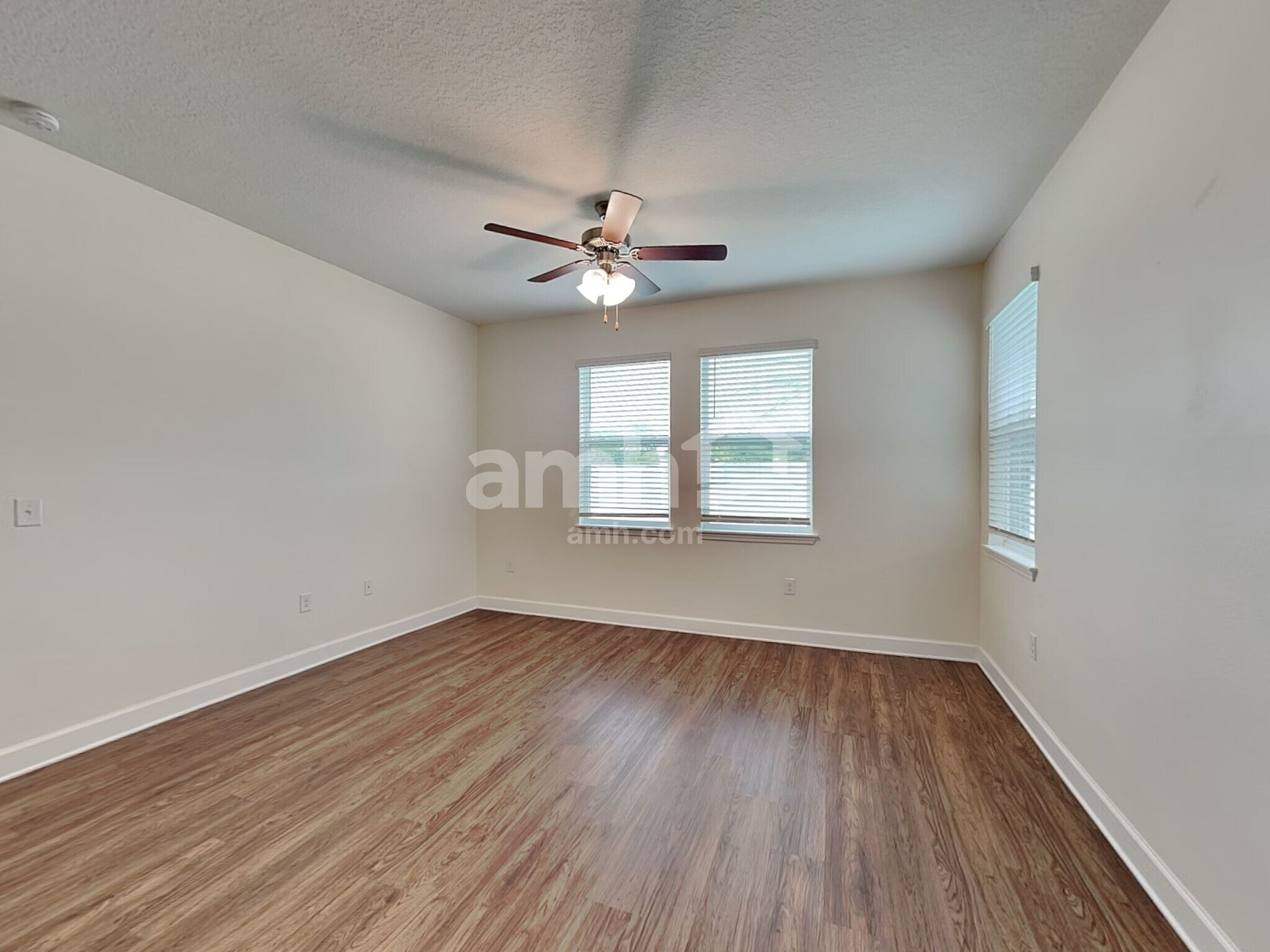 Building Photo - 313 Pine Terrace Dr