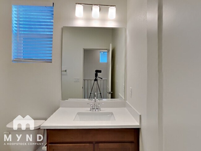 Building Photo - 2832 Mossy Creek St