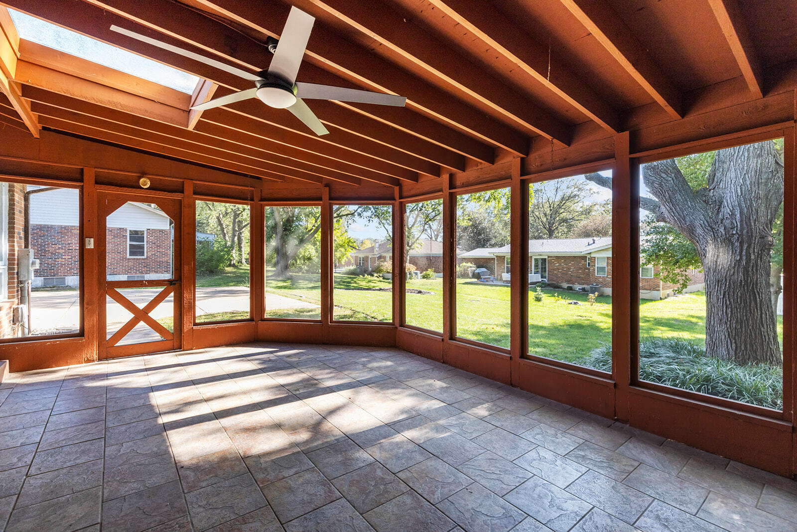 Screened-In Porch 2 - 11178 Crickett Hill Dr