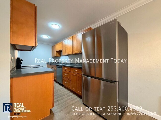 Building Photo - 1111 SW 148th St