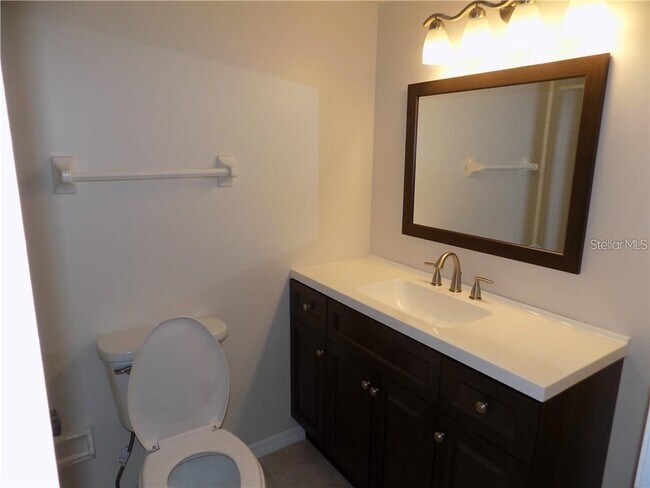 Building Photo - 2517 Windward Way