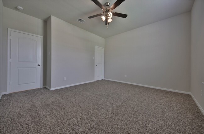 Building Photo - 4814 Vergano Villa Dr