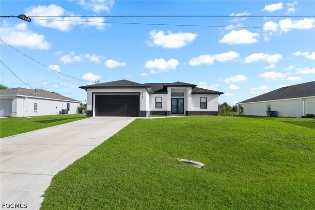 Building Photo - 2608 25th St W