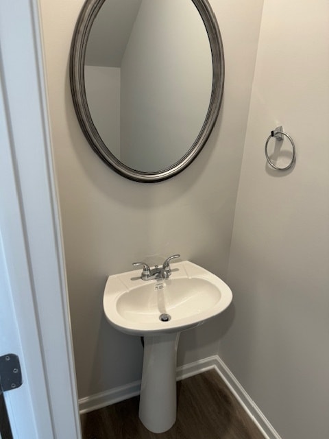 Building Photo - 144 Village Green Dr