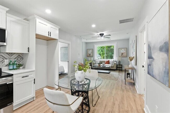 Building Photo - 1441 Ezra Church Dr NW