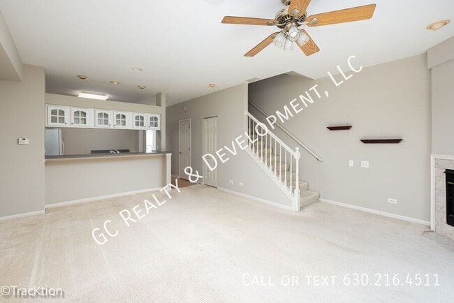 Building Photo - 712 Blossom Ct