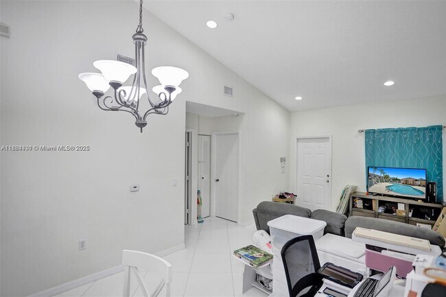 Building Photo - 2175 NW 77th Way