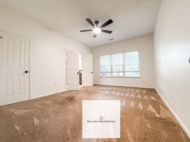 Building Photo - Updated home in Hammett Crossing!