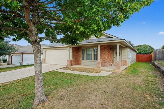 Building Photo - Charming Single-Story in Cibolo - Realtor Commission: $500