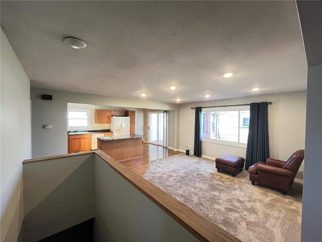 Building Photo - 1811 Judd Ave N