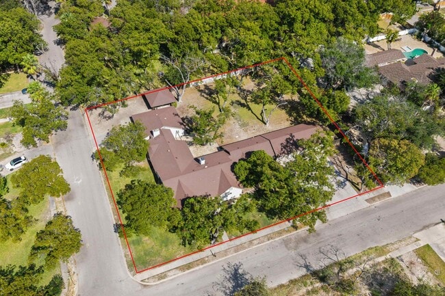 Building Photo - 106 Angela Dr