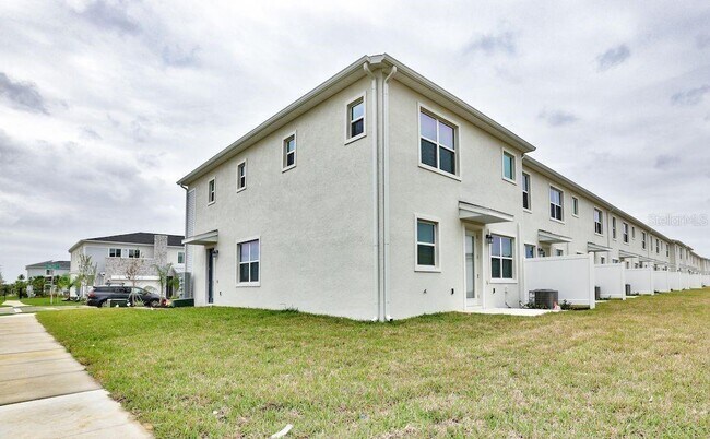 Building Photo - 232 Nine Iron Dr