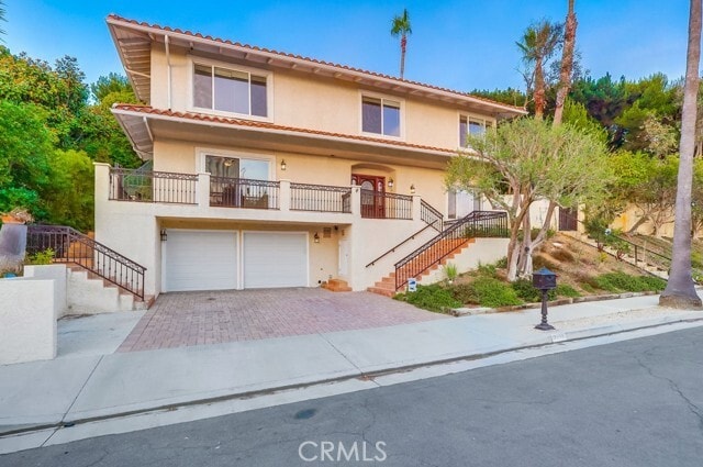 Building Photo - 3554 Seaglen Dr