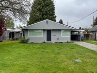 Building Photo - Completely Updated 2 Bdrm Home