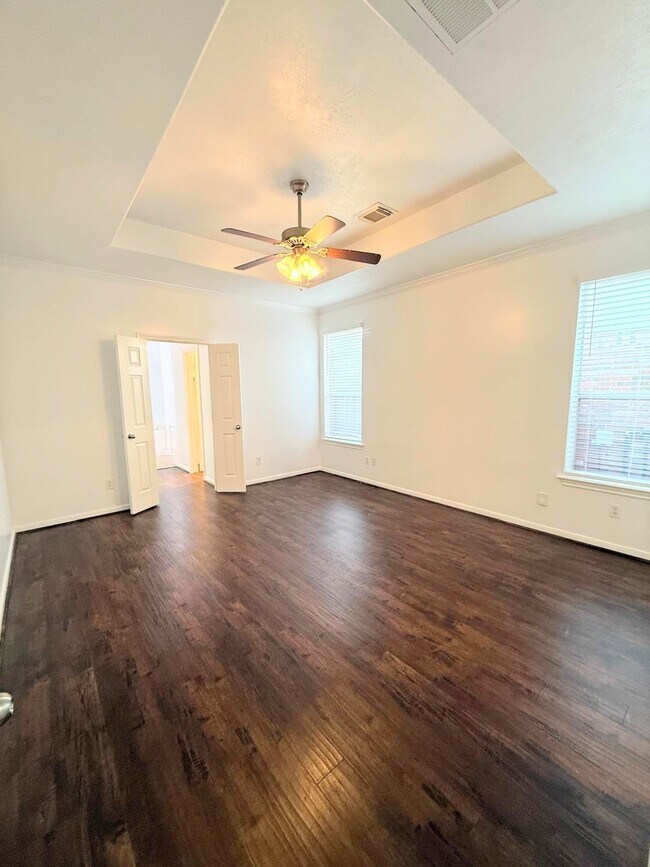 Building Photo - 21731 Hannover Ridge Dr