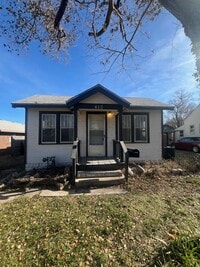 Building Photo - Bright 3-Bedroom Home Near Downtown Wichita