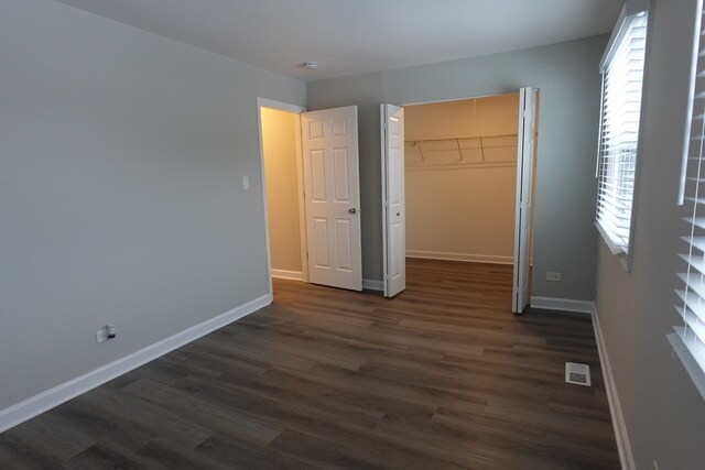 Building Photo - 7958 164th Ct